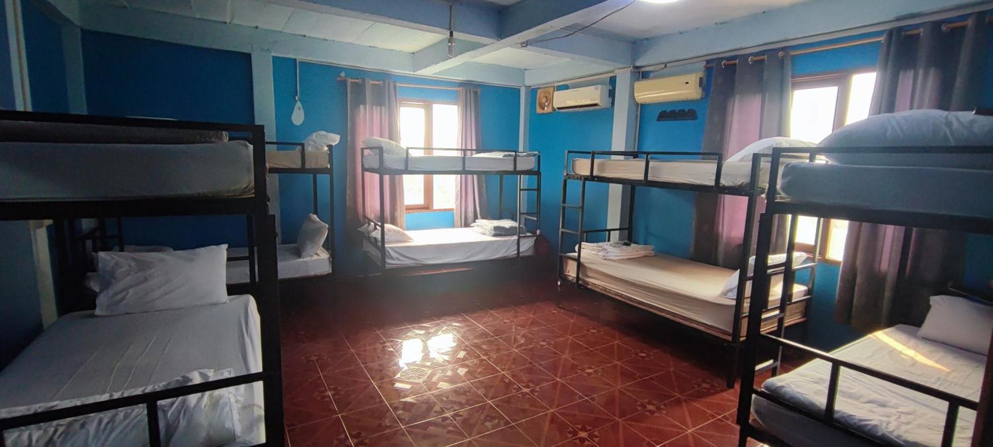 Blue Sunset Hostel Ванг-Виенг Экстерьер фото